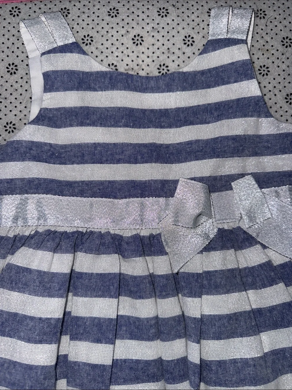 🛍 PRETTY LITTLE GIRLS DRESS SIZE 2T 🛍